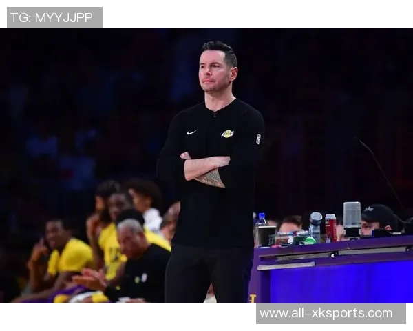 雷迪克称赞湖人拼搏精神尽管上半场被绿军三分压制