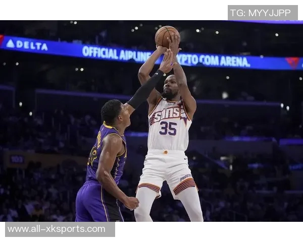 浓眉复苏如日中天19投14中砍下29分8篮板闪耀全场重振球队士气